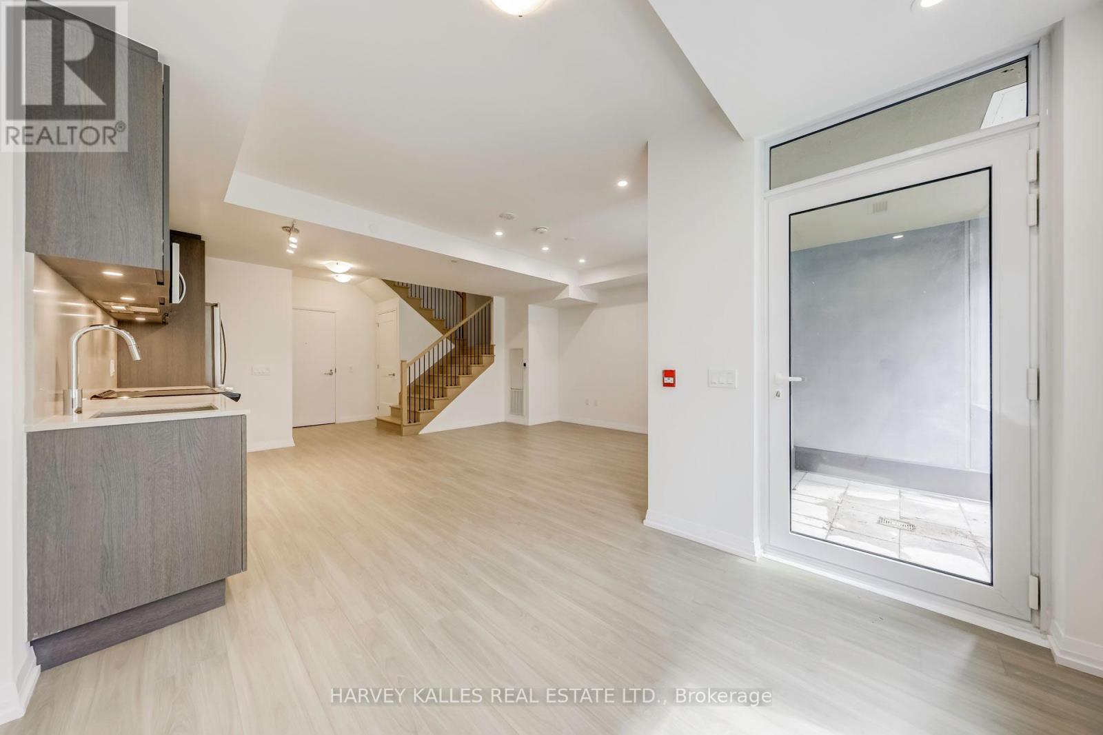 Th116 - 50 Dunfield Avenue, Toronto, Ontario  M4S 0E4 - Photo 17 - C12959754