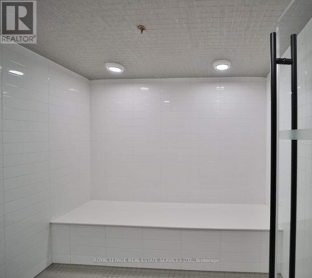 909 - 1 Yorkville Avenue, Toronto, Ontario  M4W 1L1 - Photo 32 - C12959796