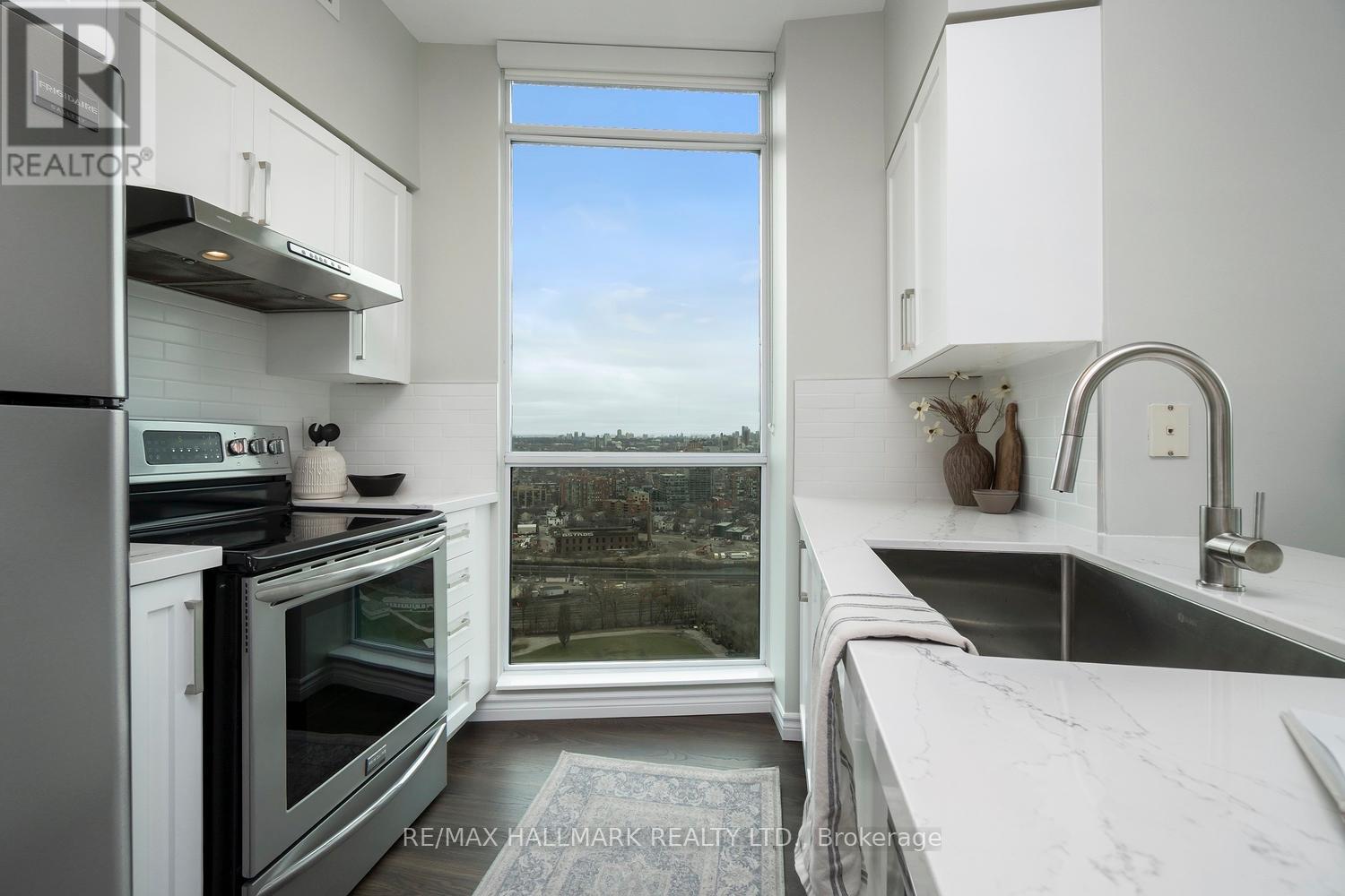 3103 - 219 Fort York Boulevard, Toronto, Ontario  M5V 1B1 - Photo 16 - C12959828