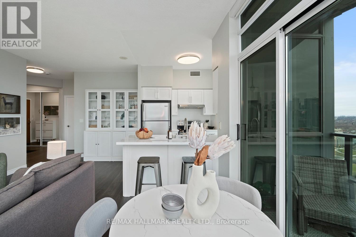 3103 - 219 Fort York Boulevard, Toronto, Ontario  M5V 1B1 - Photo 19 - C12959828