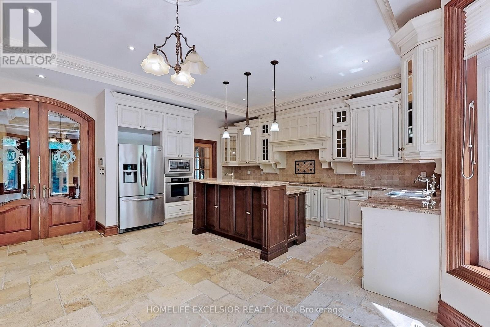 105 Hollywood Avenue, Toronto, Ontario  M2N 3K2 - Photo 15 - C12959902