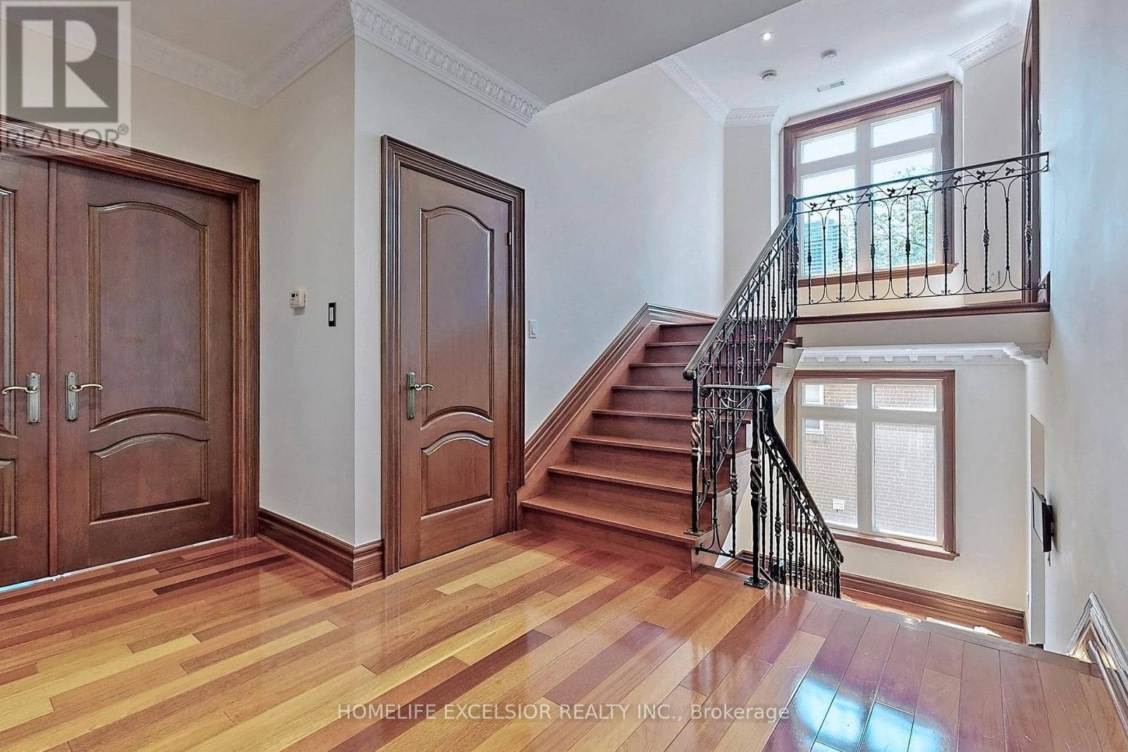 105 Hollywood Avenue, Toronto, Ontario  M2N 3K2 - Photo 23 - C12959902