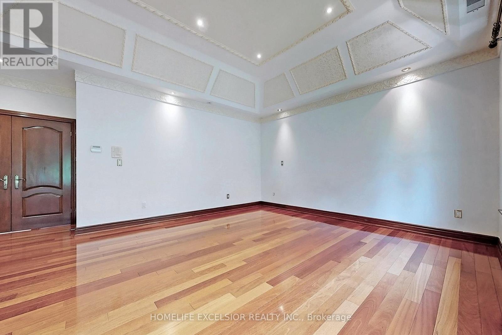 105 Hollywood Avenue, Toronto, Ontario  M2N 3K2 - Photo 25 - C12959902