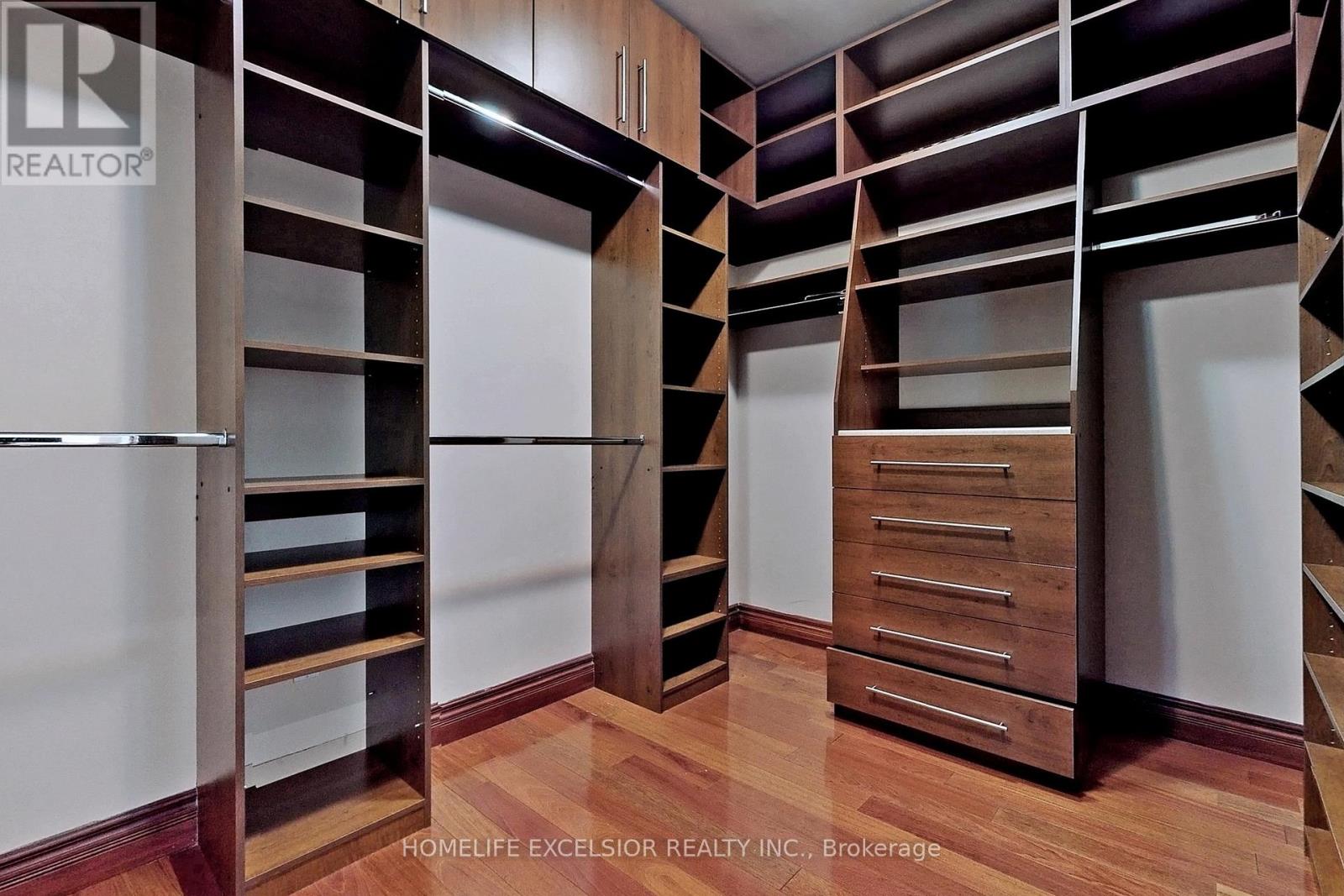 105 Hollywood Avenue, Toronto, Ontario  M2N 3K2 - Photo 29 - C12959902