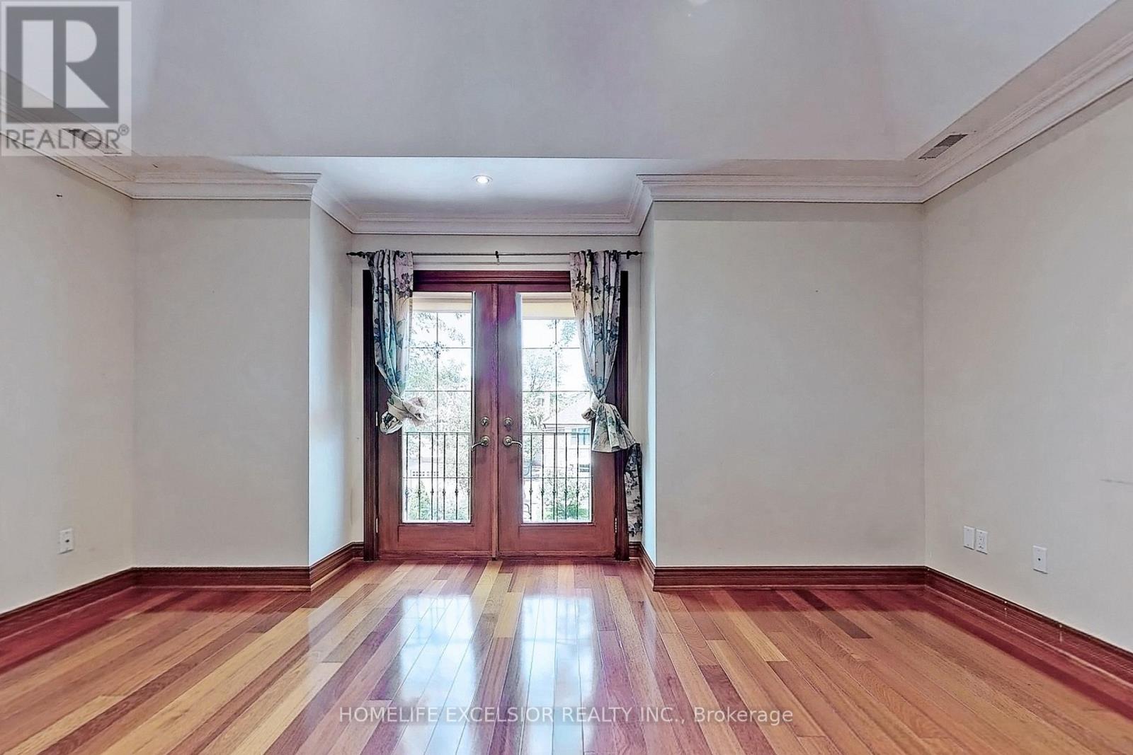 105 Hollywood Avenue, Toronto, Ontario  M2N 3K2 - Photo 35 - C12959902