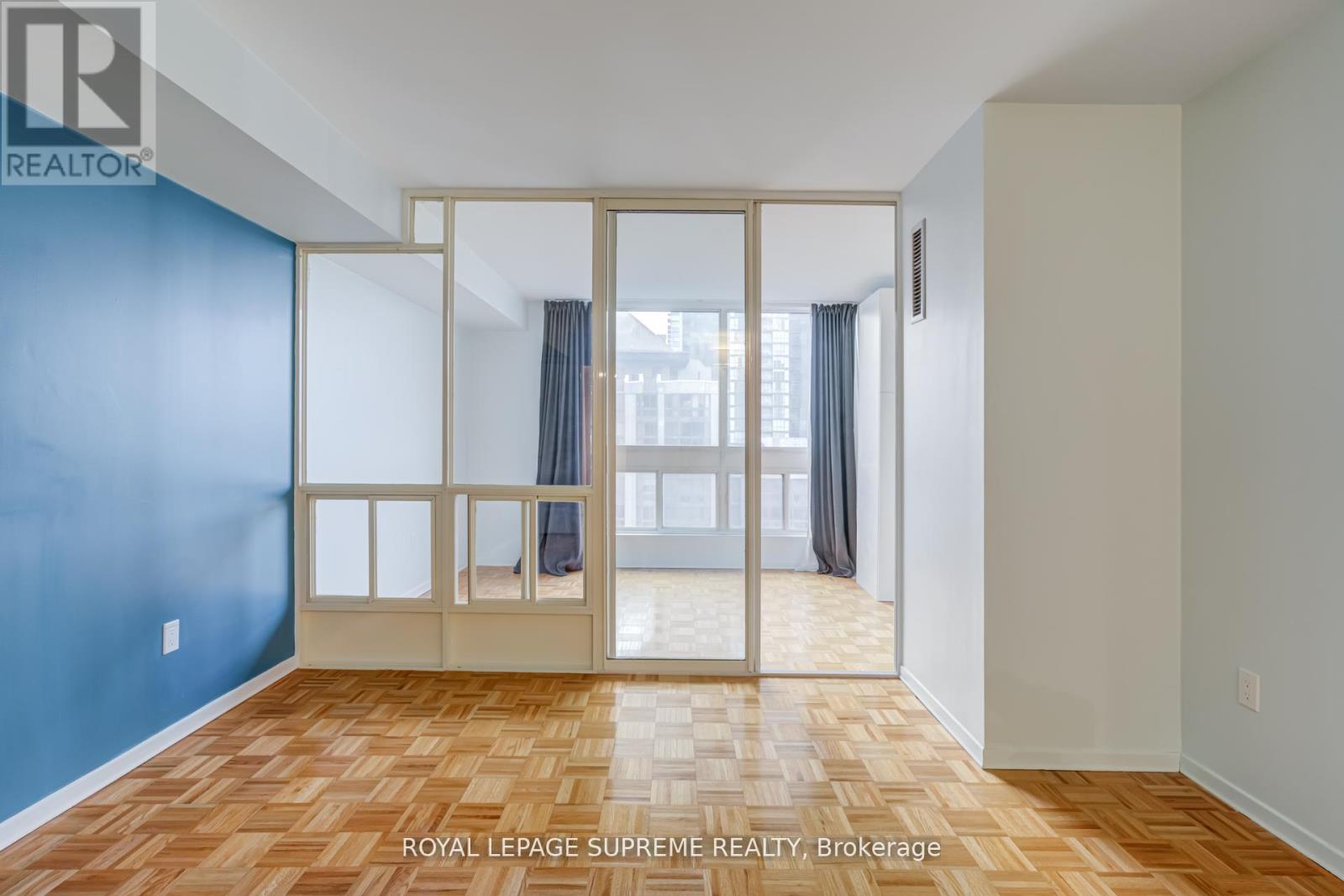 1804 - 5 Kenneth Avenue, Toronto, Ontario  M2N 6M7 - Photo 18 - C12959936