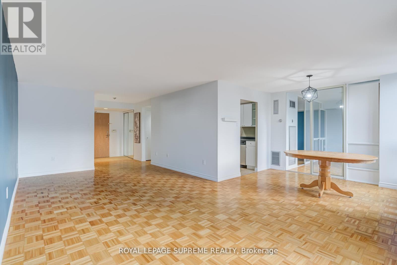 1804 - 5 Kenneth Avenue, Toronto, Ontario  M2N 6M7 - Photo 6 - C12959936