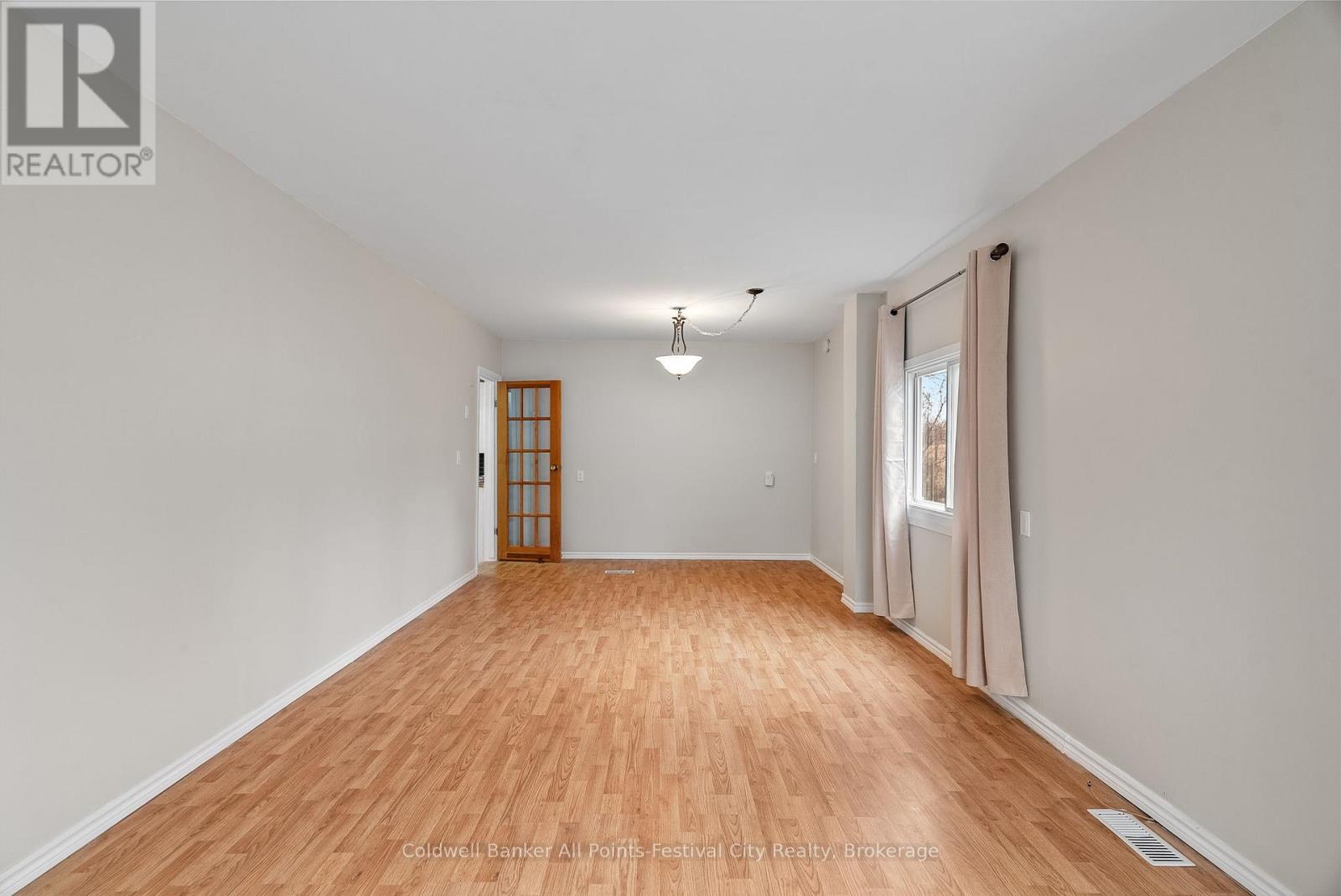 28 Sutton Drive, Ashfield-Colborne-Wawanosh, Ontario  N7A 3Y3 - Photo 12 - X12959834