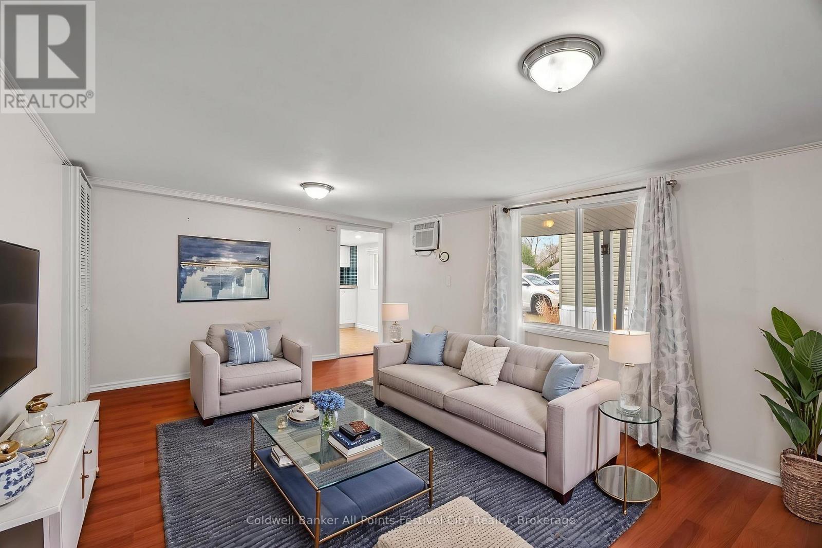 28 Sutton Drive, Ashfield-Colborne-Wawanosh, Ontario  N7A 3Y3 - Photo 16 - X12959834