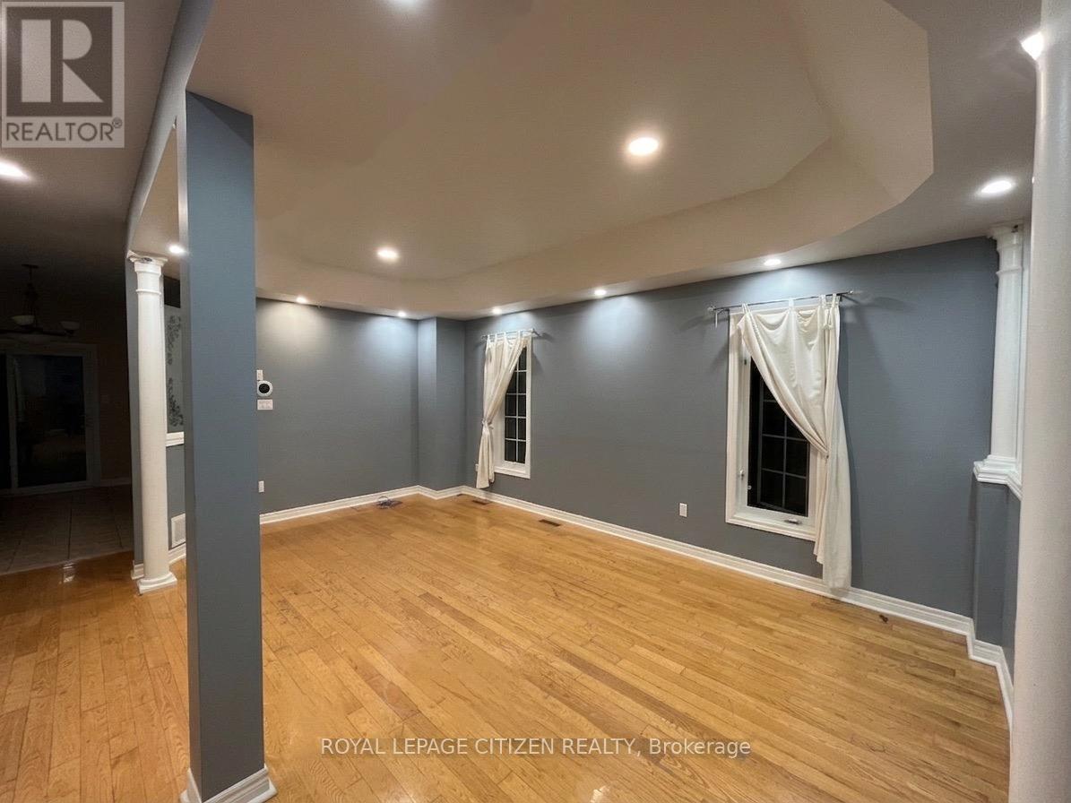 97 Chartway Boulevard, Toronto, Ontario  M1C 5H2 - Photo 6 - E12959706