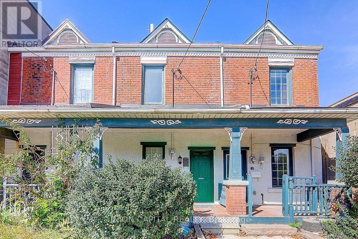 928 EASTERN AVENUE, Toronto, Ontario