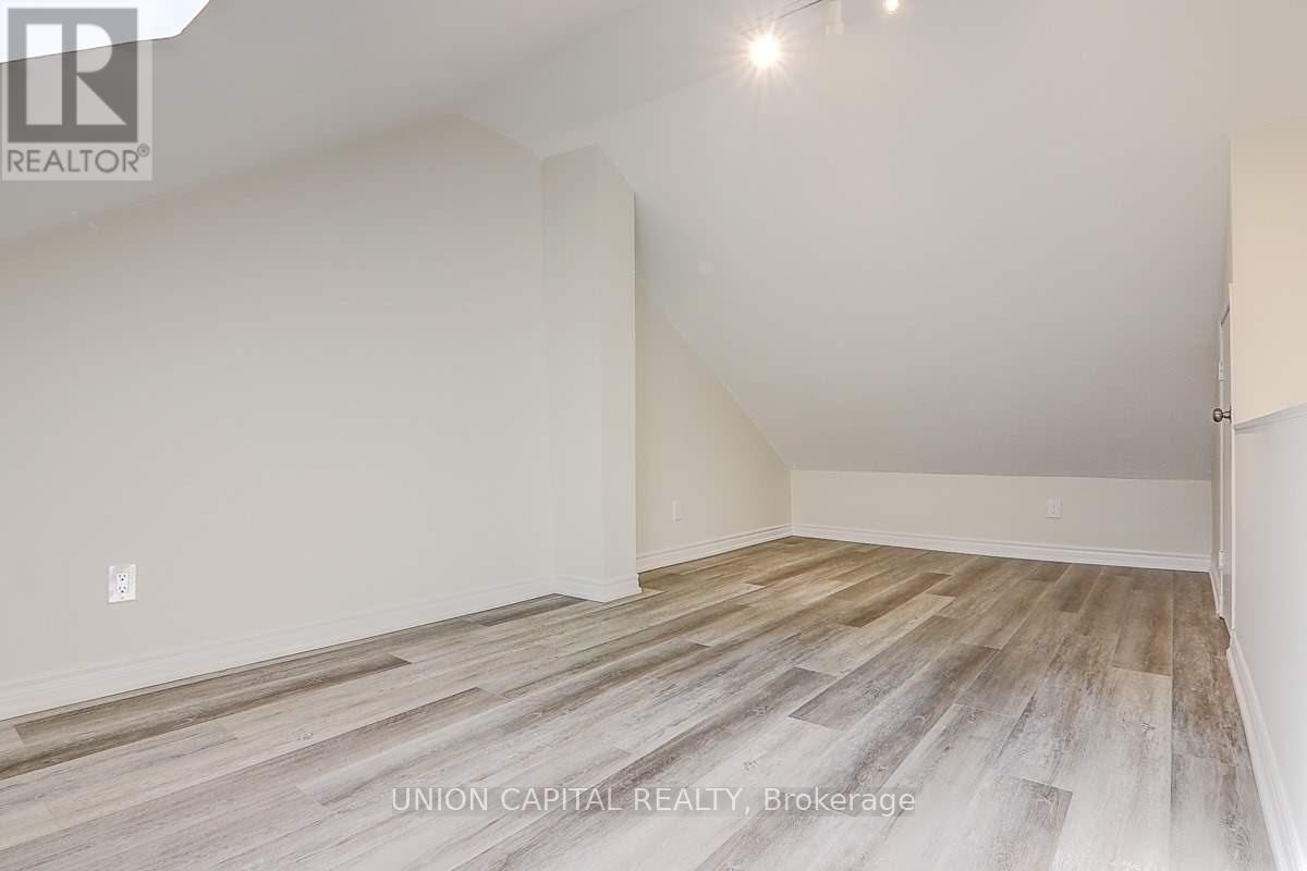 928 Eastern Avenue, Toronto, Ontario  M4L 1A4 - Photo 20 - E12959792