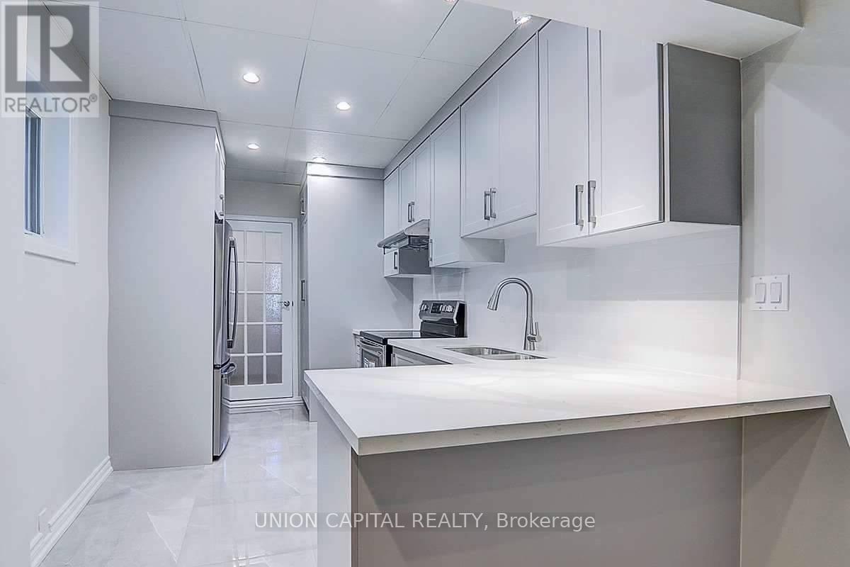 928 Eastern Avenue, Toronto, Ontario  M4L 1A4 - Photo 7 - E12959792