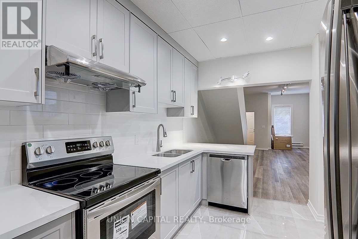 928 Eastern Avenue, Toronto, Ontario  M4L 1A4 - Photo 9 - E12959792