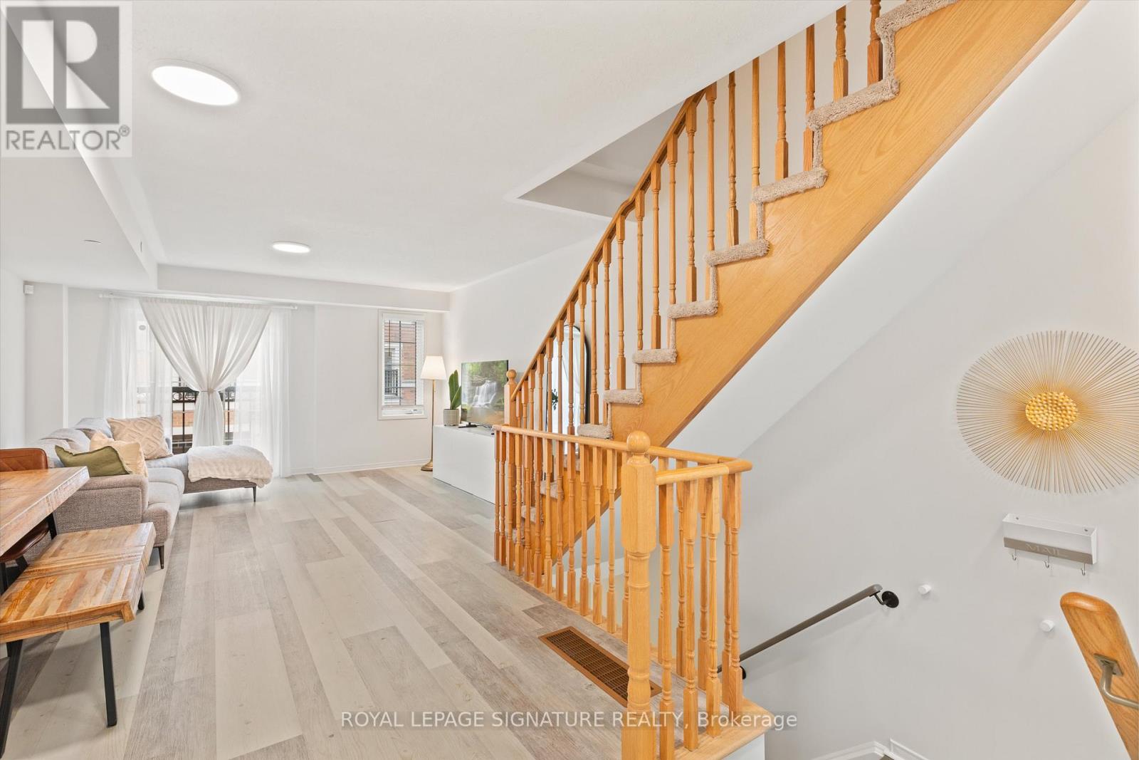 33 Glenstal Path, Oshawa (Windfields), Ontario  L1L 0L2 - Photo 10 - E12959838