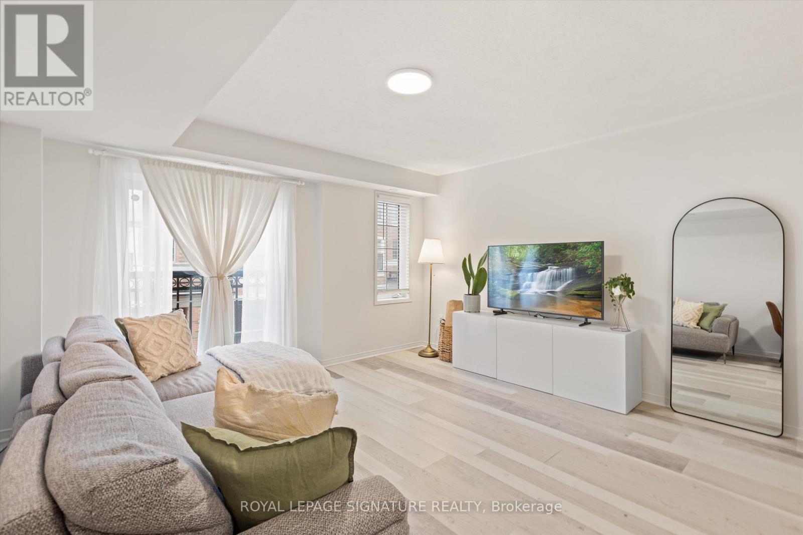 33 Glenstal Path, Oshawa (Windfields), Ontario  L1L 0L2 - Photo 4 - E12959838