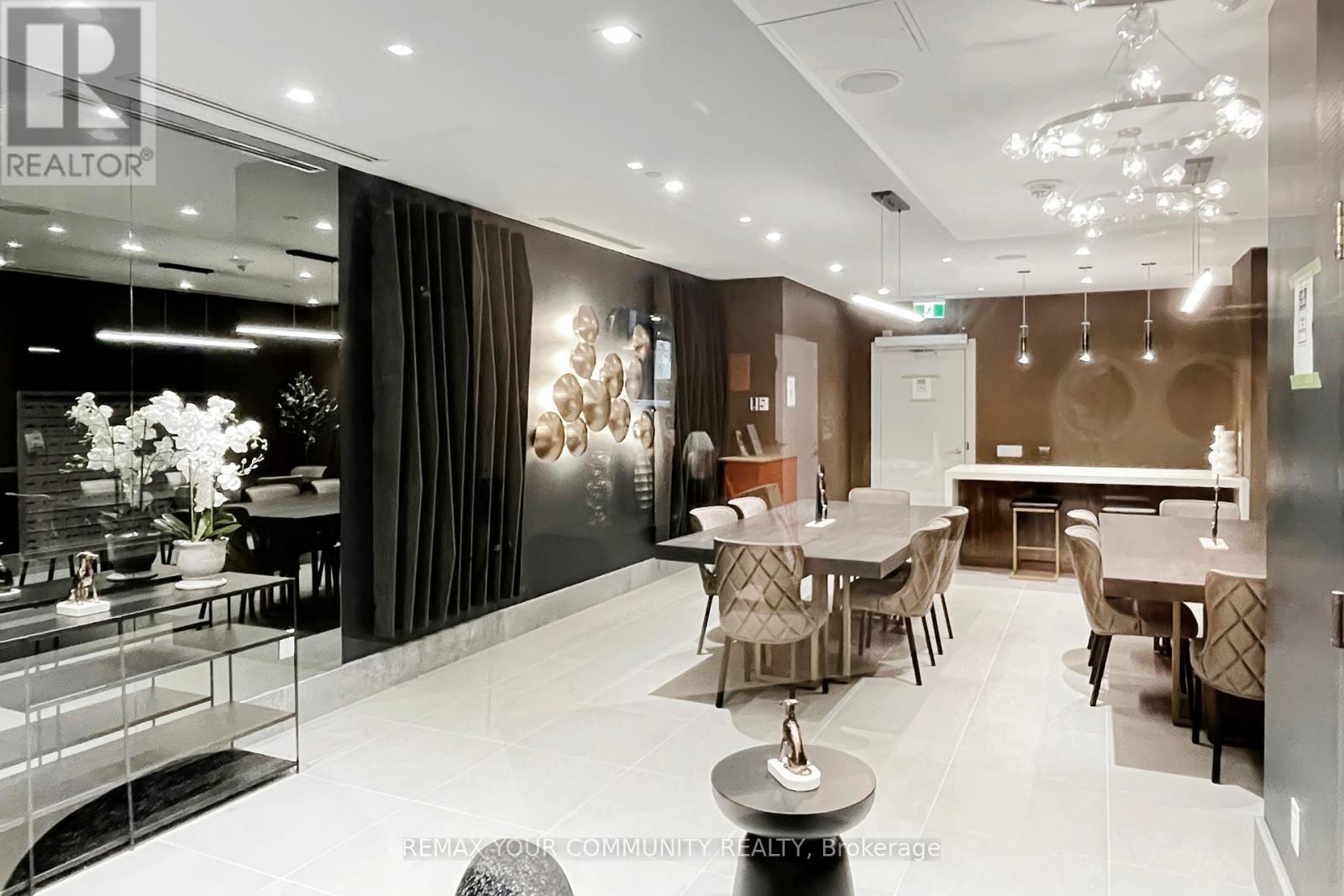 4727 - 28 Widmer Street, Toronto, Ontario  M5V 0T2 - Photo 10 - C12939838