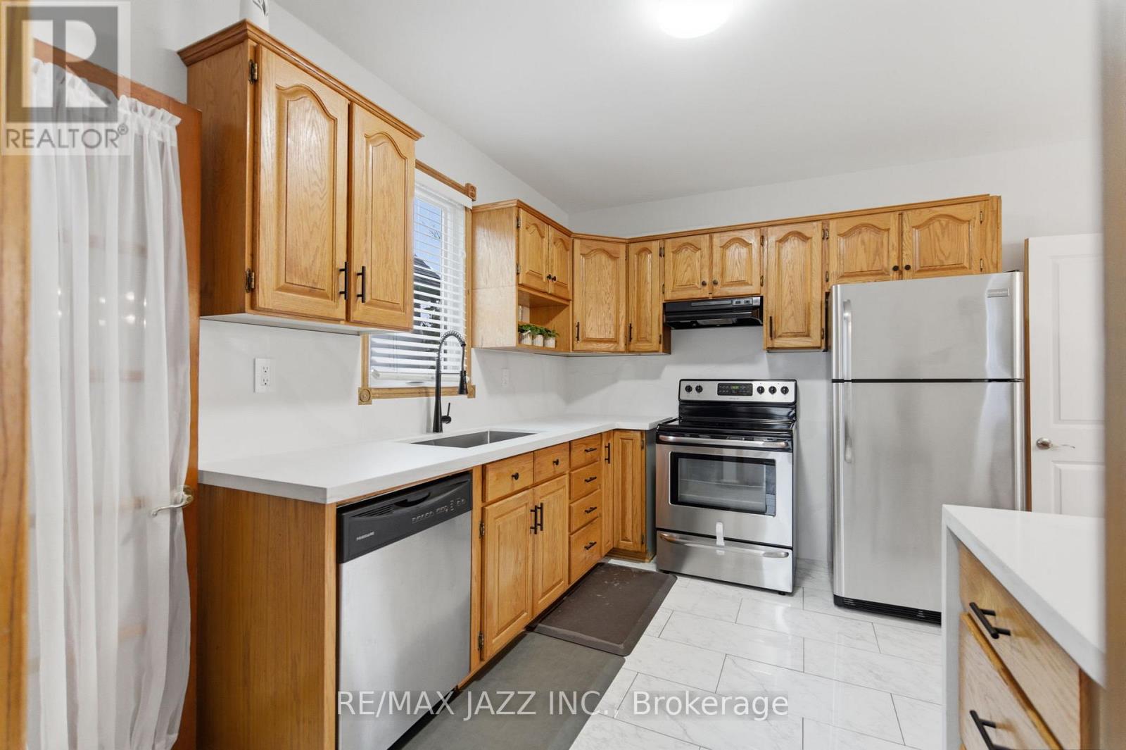 148 Conant Street, Oshawa, Ontario  L1H 3R8 - Photo 12 - E12956738