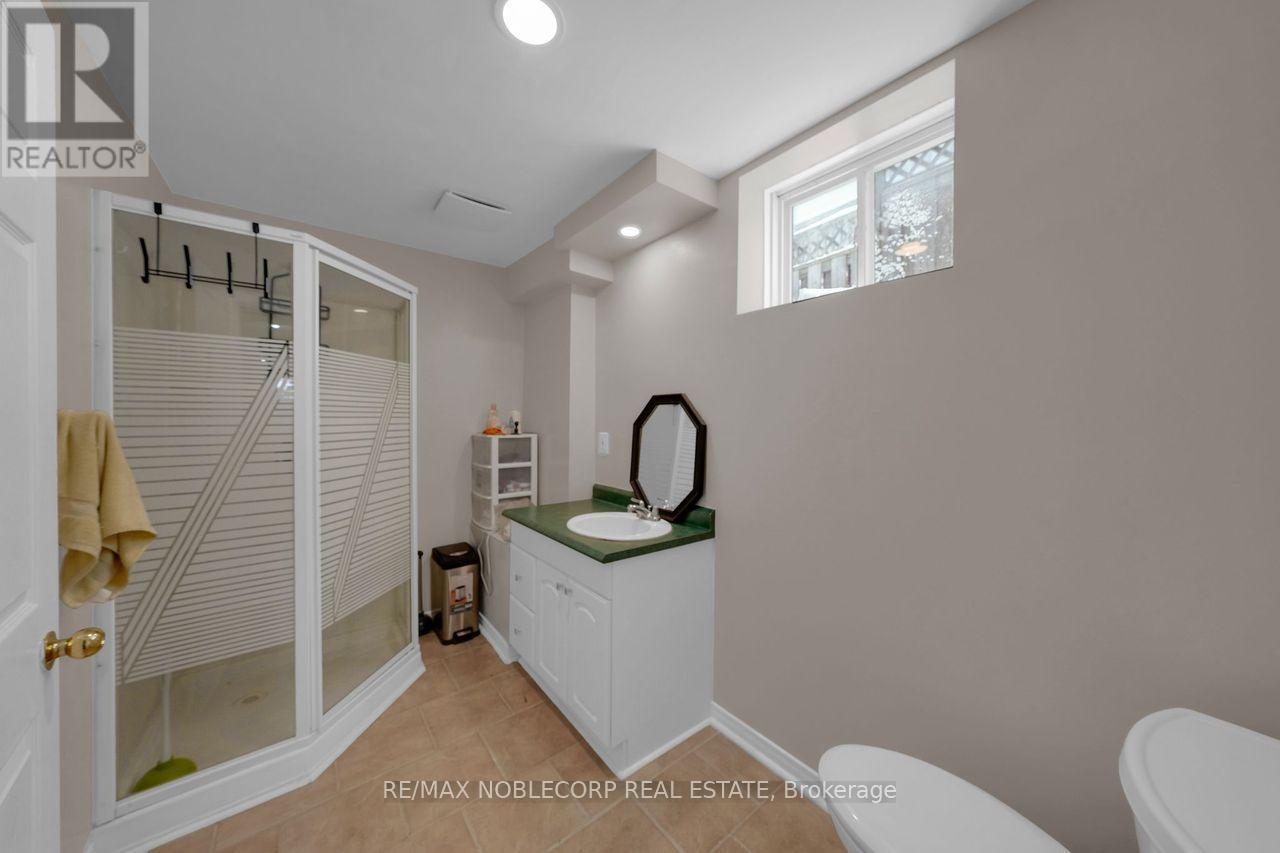 6 Mcqueen Street, Essa, Ontario  L0M 1B0 - Photo 32 - N12959730