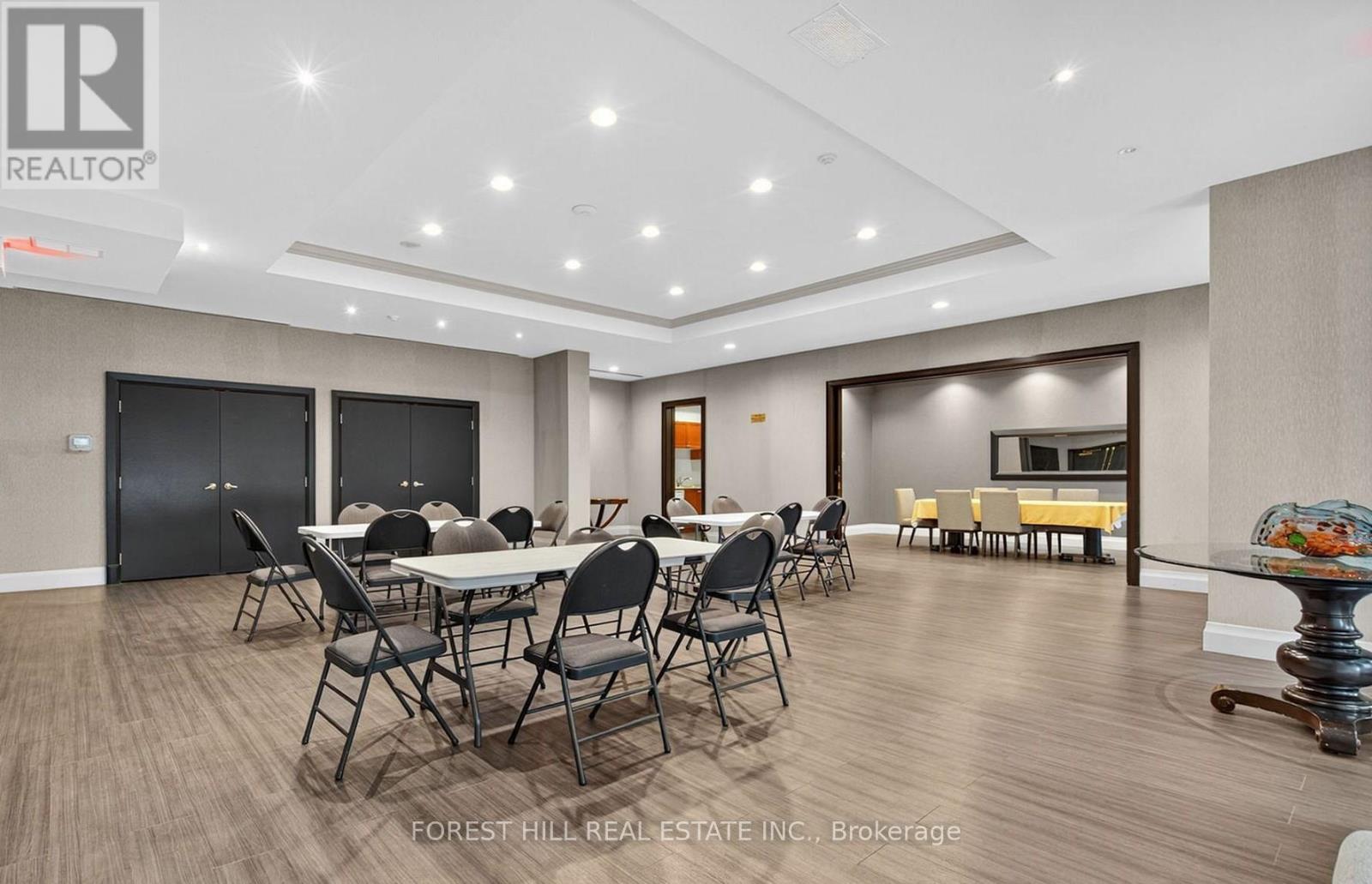 206 - 100 Promenade Circle, Vaughan, Ontario  L4J 7W7 - Photo 33 - N12959758