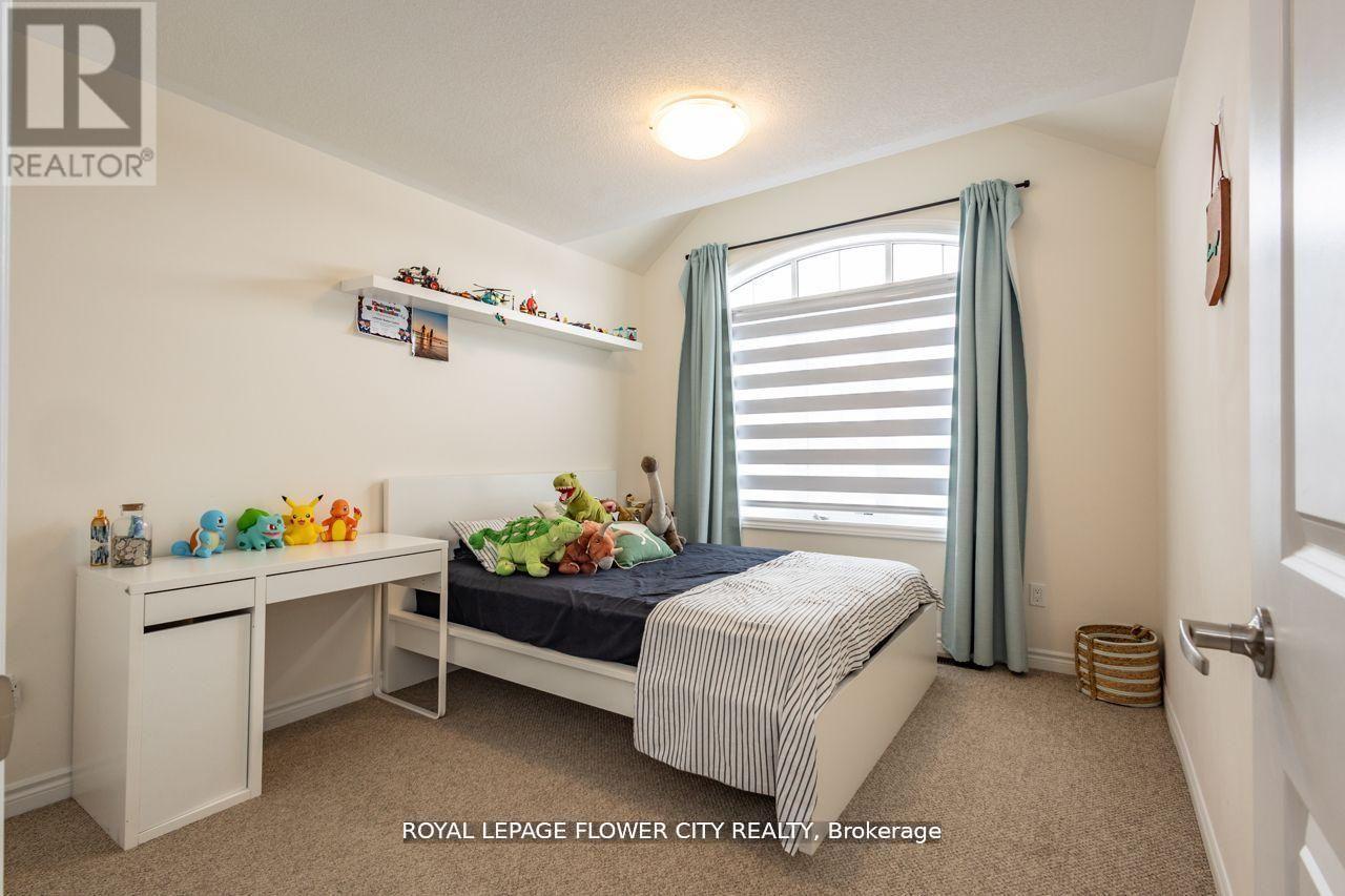 13 Ferragine Crescent, Bradford West Gwillimbury, Ontario  L3Z 2A6 - Photo 27 - N12959762