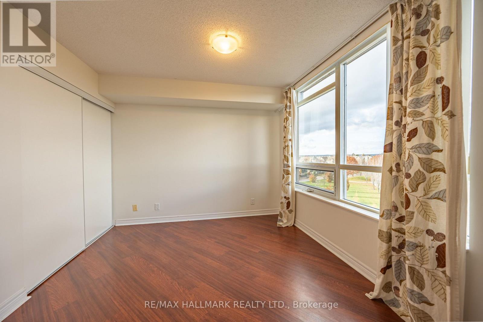 817 - 33 Cox Boulevard, Markham, Ontario  L3R 8A6 - Photo 11 - N12959786