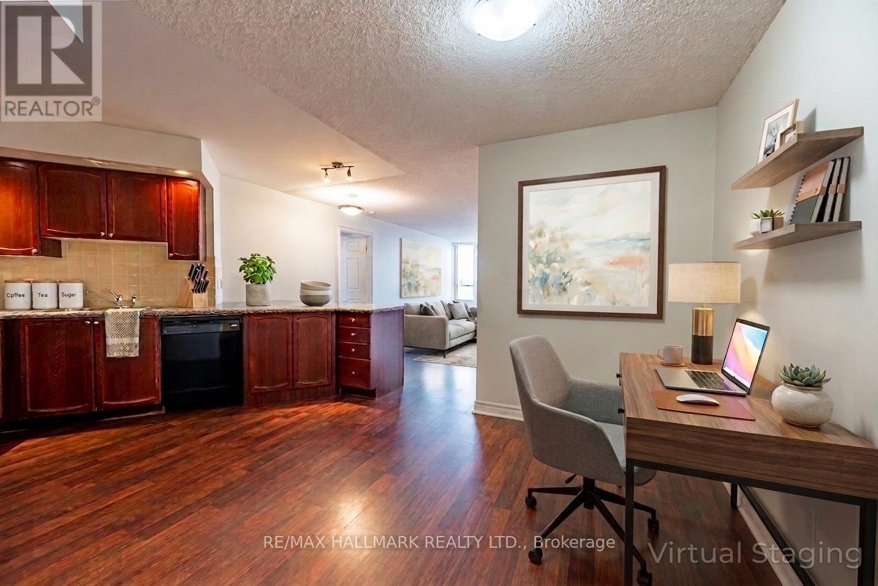 817 - 33 Cox Boulevard, Markham, Ontario  L3R 8A6 - Photo 3 - N12959786