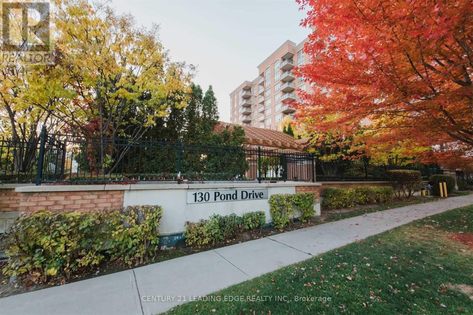 701 - 130 Pond Drive, Markham, Ontario  L3T 7W5 - Photo 2 - N12959790