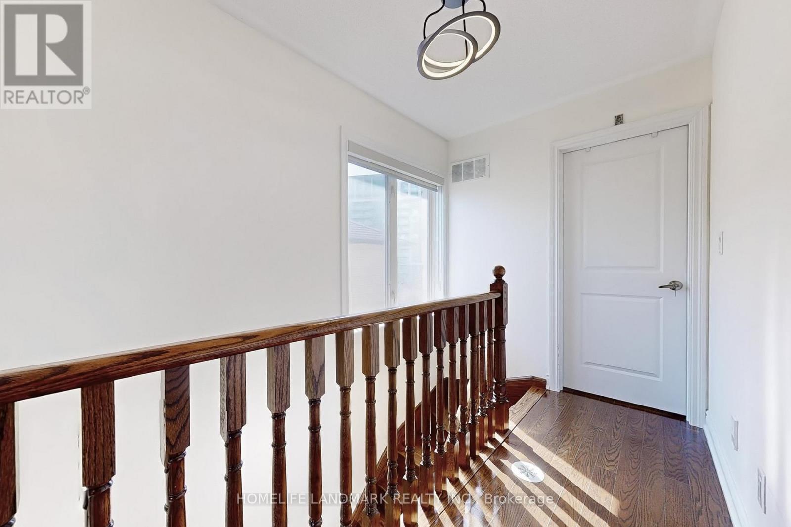 231 South Park Road, Markham, Ontario  L3T 0B6 - Photo 16 - N12959810