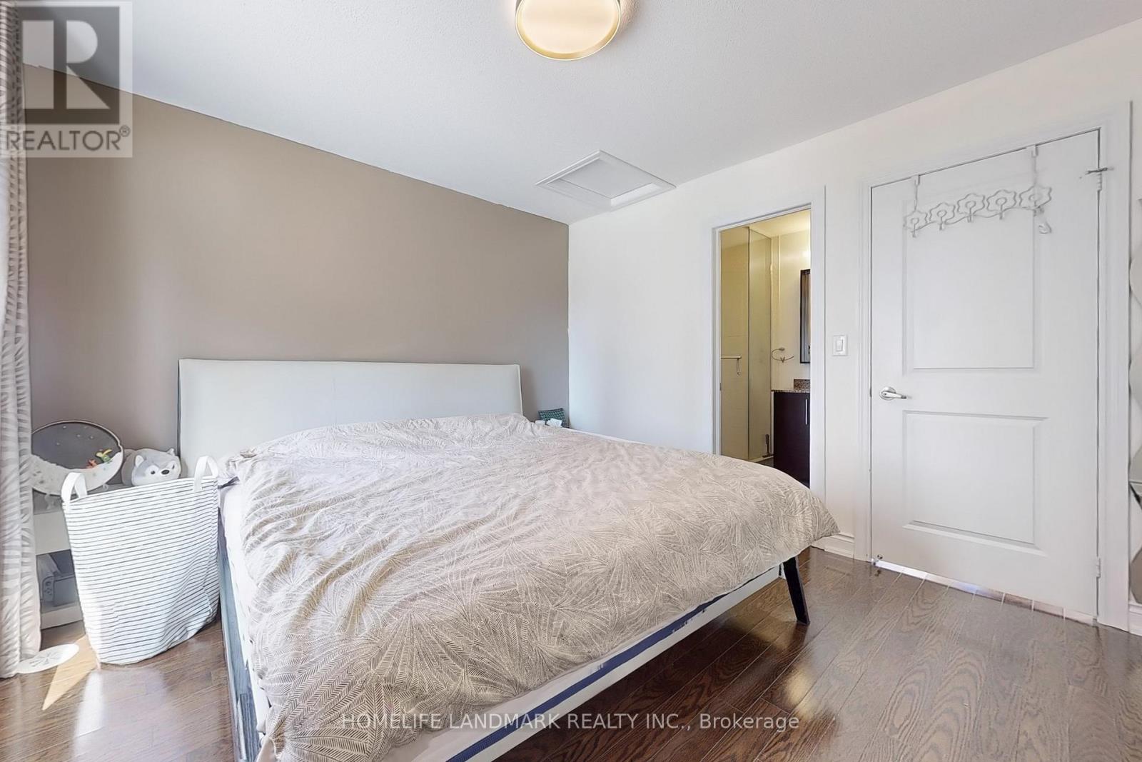 231 South Park Road, Markham, Ontario  L3T 0B6 - Photo 19 - N12959810