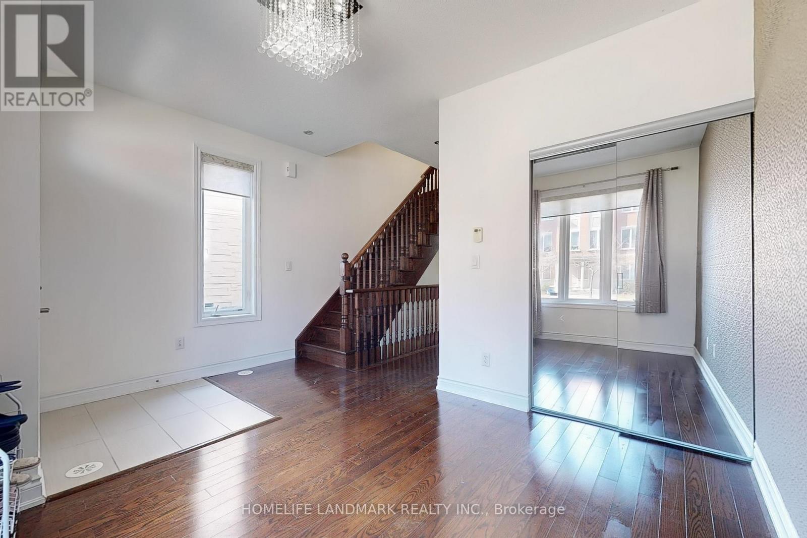 231 South Park Road, Markham, Ontario  L3T 0B6 - Photo 30 - N12959810