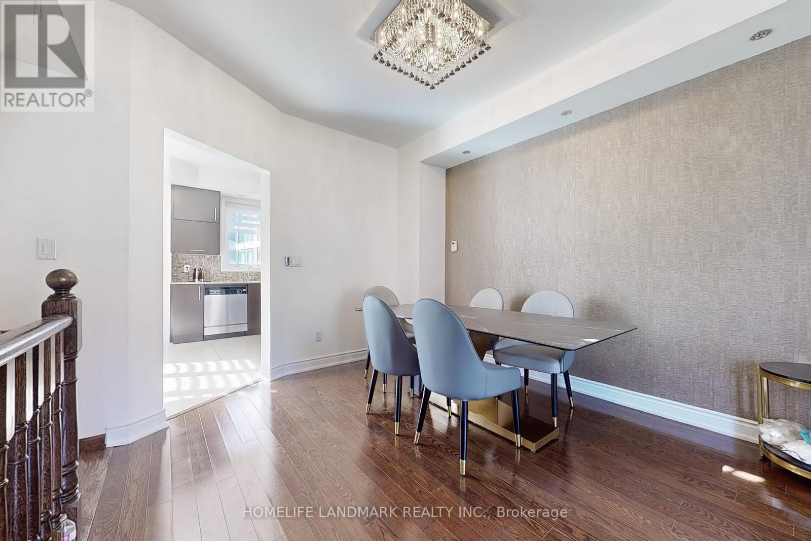 231 South Park Road, Markham, Ontario  L3T 0B6 - Photo 7 - N12959810