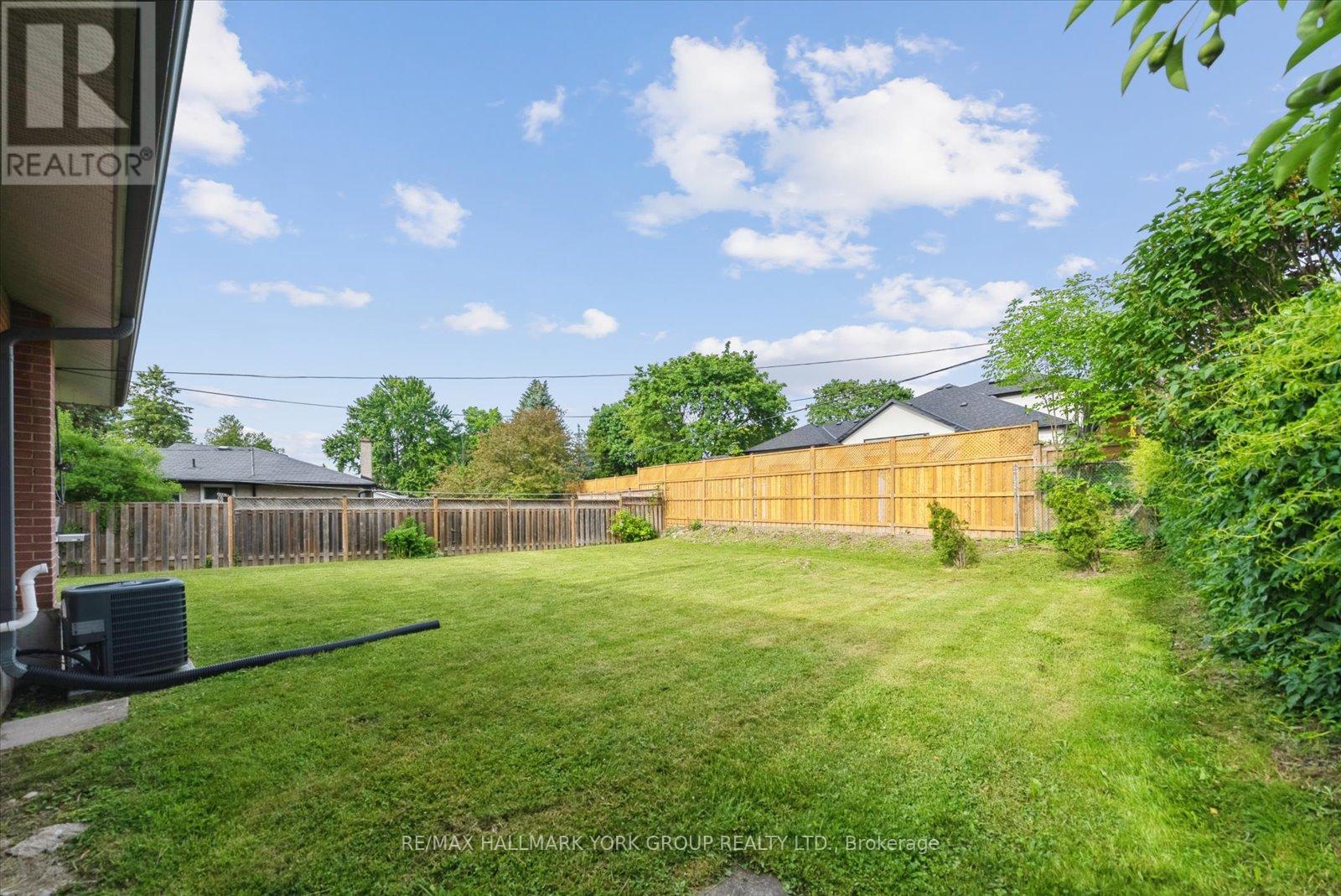 29 Seaton Drive, Aurora, Ontario  L4G 2J9 - Photo 48 - N12959880