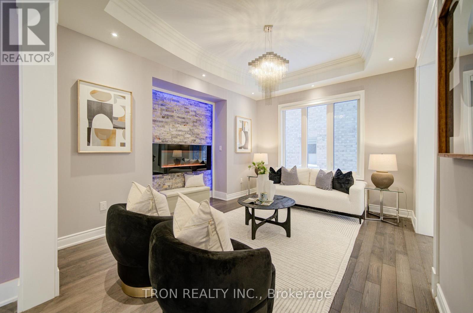 18 Giardina Crescent, Richmond Hill, Ontario  L4B 0G2 - Photo 10 - N12959908