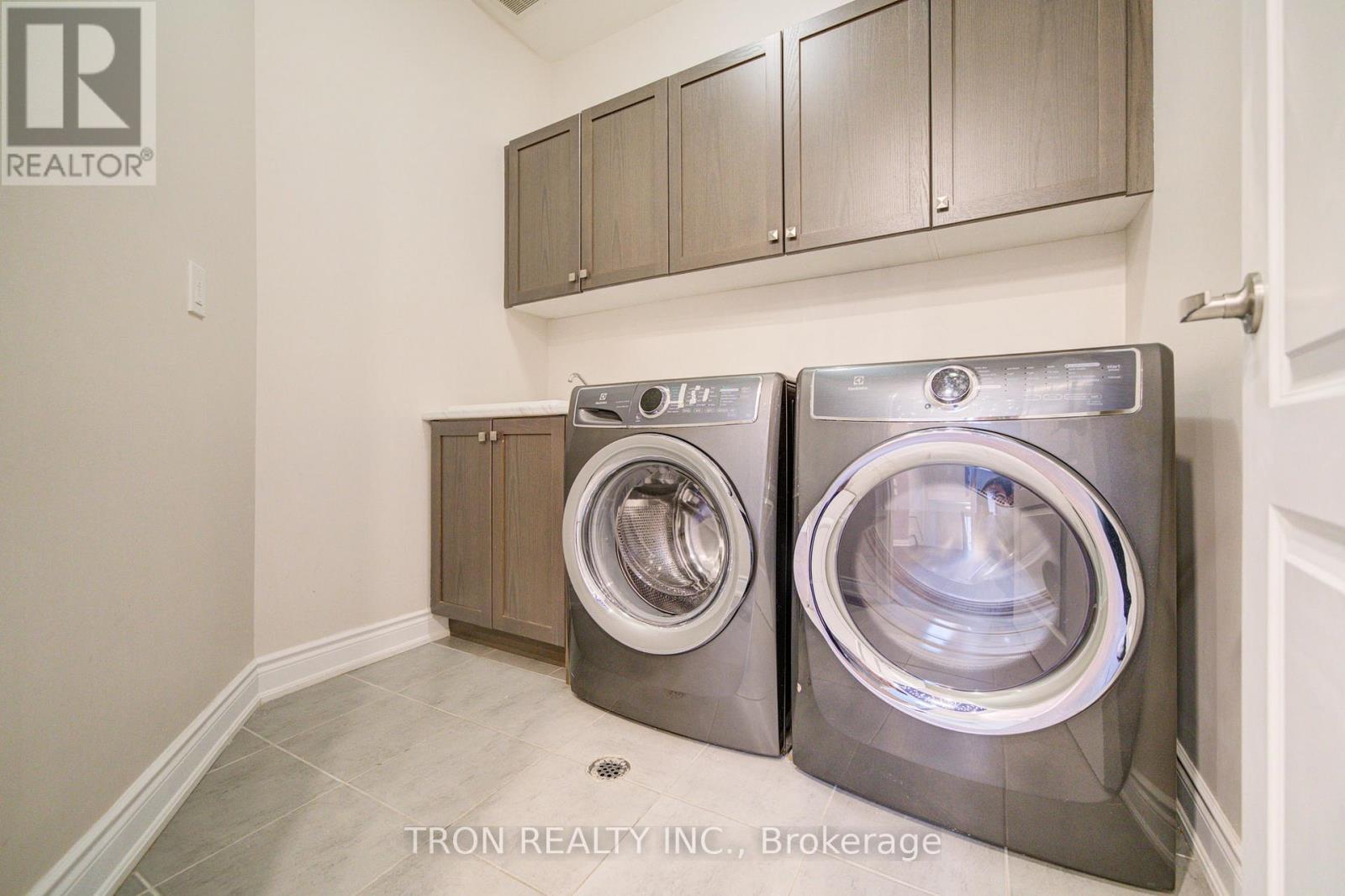 18 Giardina Crescent, Richmond Hill, Ontario  L4B 0G2 - Photo 20 - N12959908