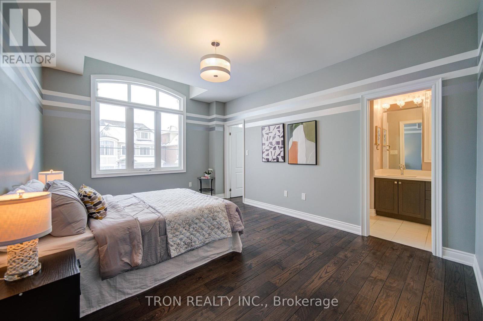 18 Giardina Crescent, Richmond Hill, Ontario  L4B 0G2 - Photo 23 - N12959908