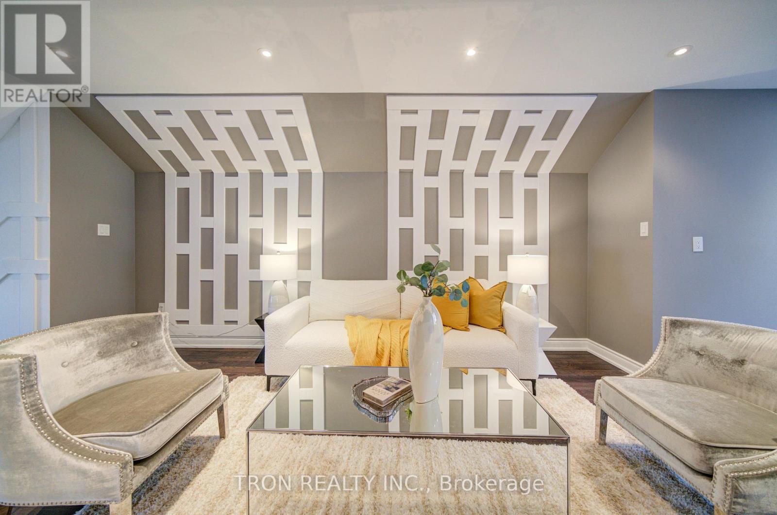 18 Giardina Crescent, Richmond Hill, Ontario  L4B 0G2 - Photo 37 - N12959908