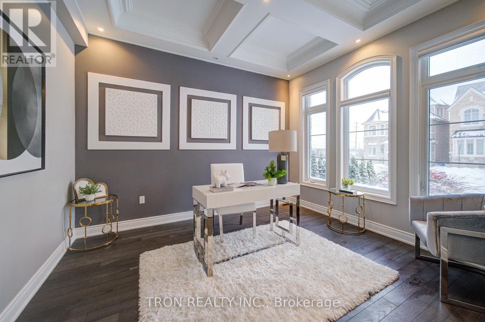 18 Giardina Crescent, Richmond Hill, Ontario  L4B 0G2 - Photo 4 - N12959908