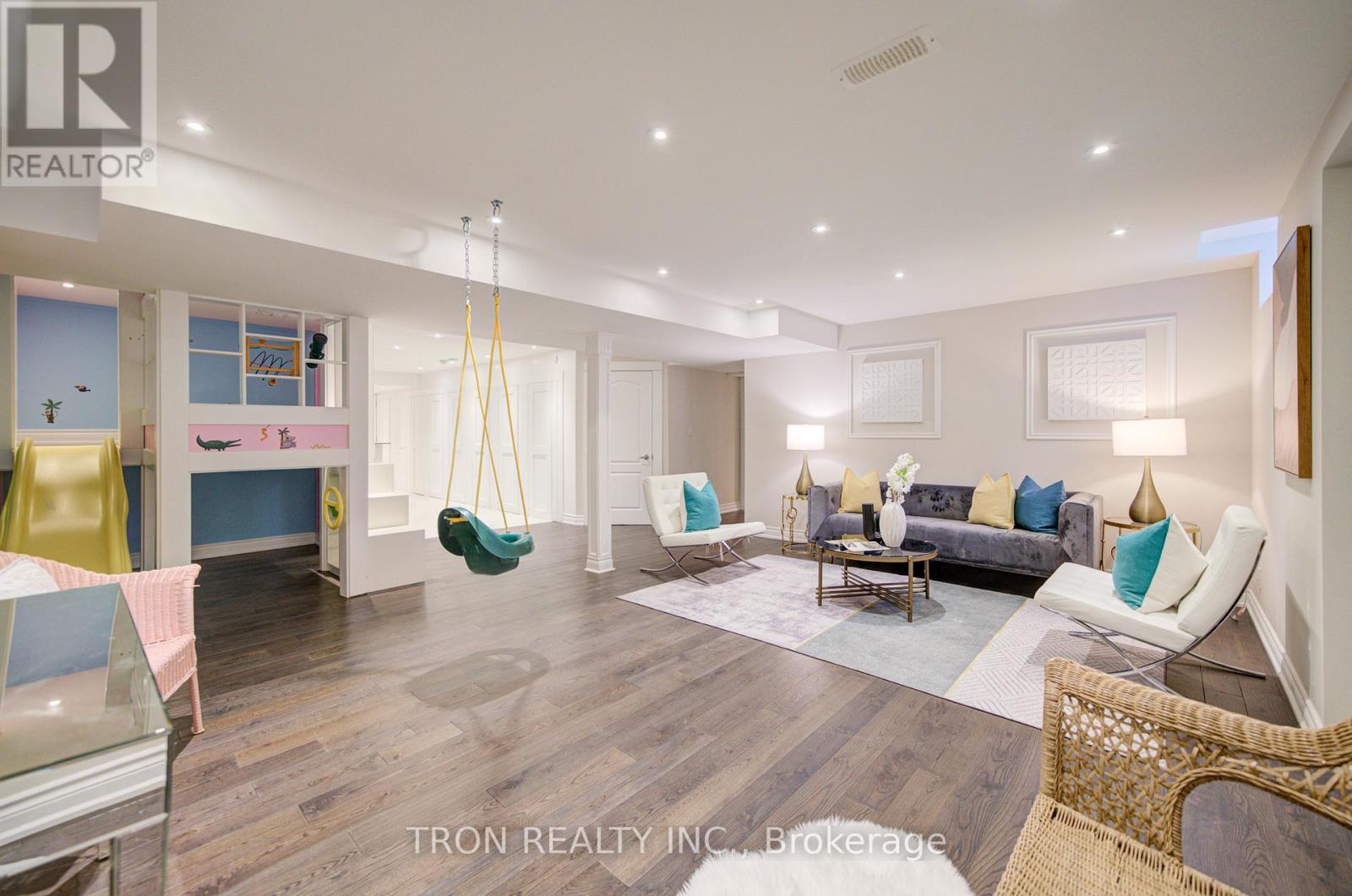 18 Giardina Crescent, Richmond Hill, Ontario  L4B 0G2 - Photo 46 - N12959908