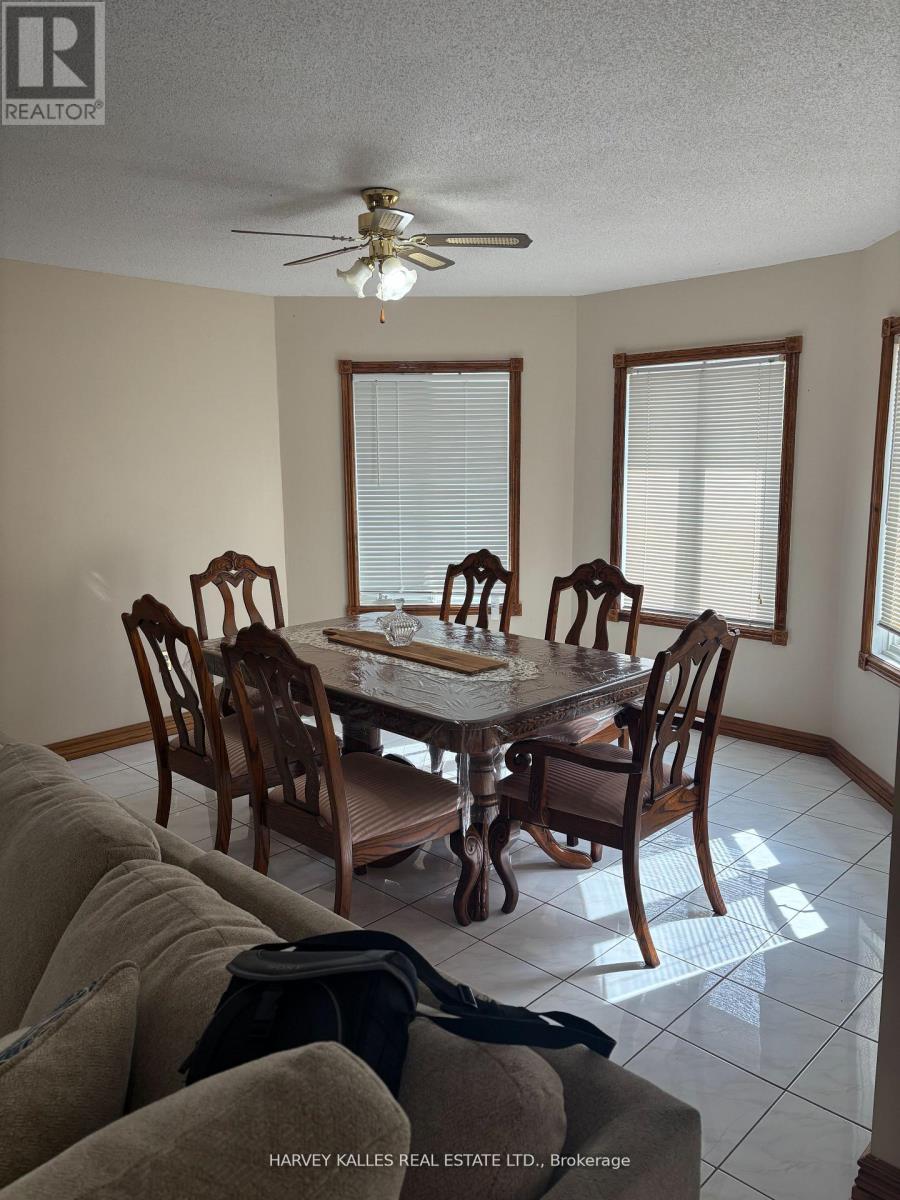 Main - 11 Twin Pines Drive, Wasaga Beach, Ontario  L9Z 1B5 - Photo 19 - S12959788