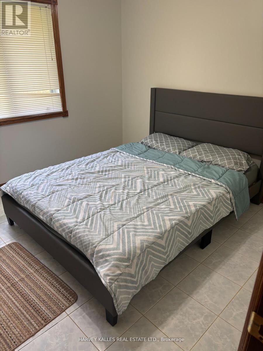 Main - 11 Twin Pines Drive, Wasaga Beach, Ontario  L9Z 1B5 - Photo 28 - S12959788