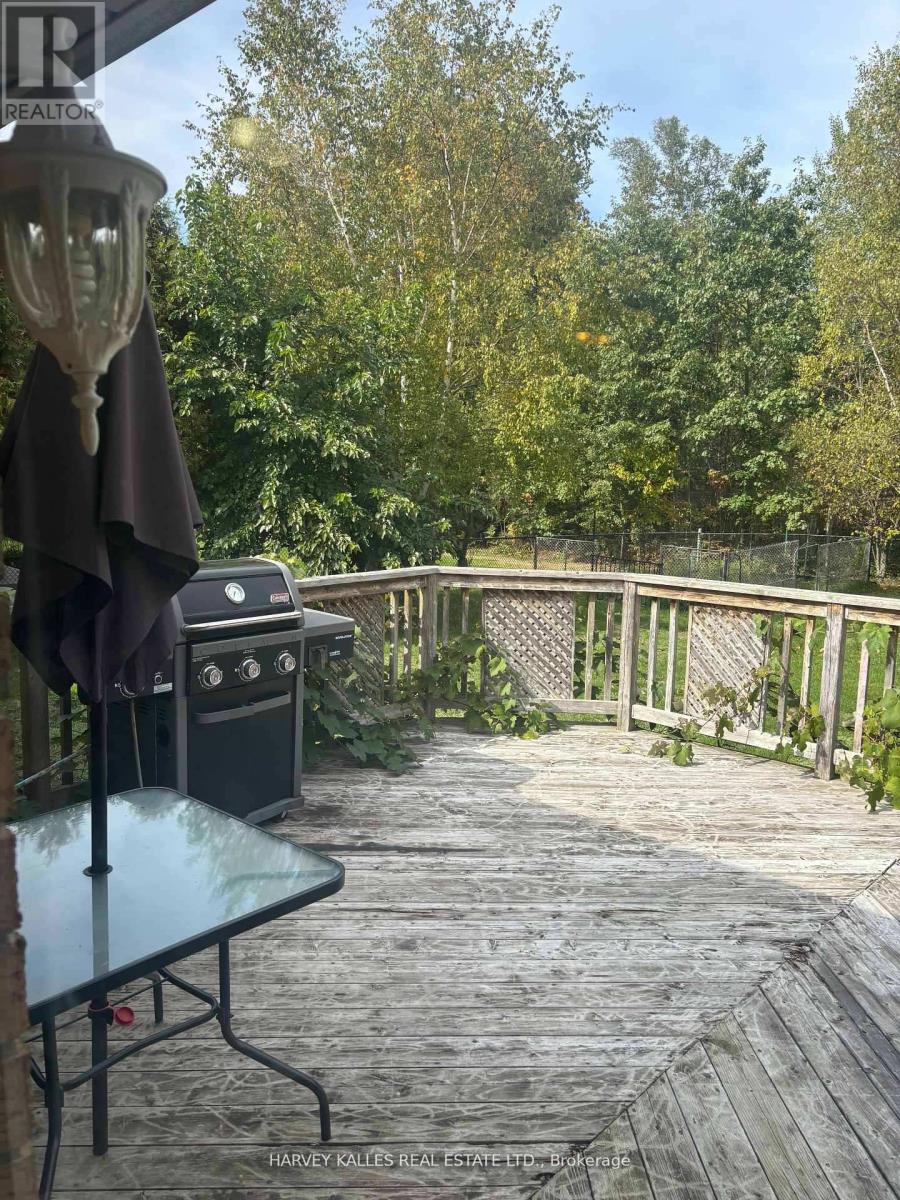 Main - 11 Twin Pines Drive, Wasaga Beach, Ontario  L9Z 1B5 - Photo 35 - S12959788
