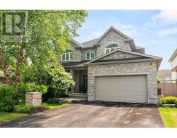 407 LANDSWOOD WAY, Ottawa, Ontario