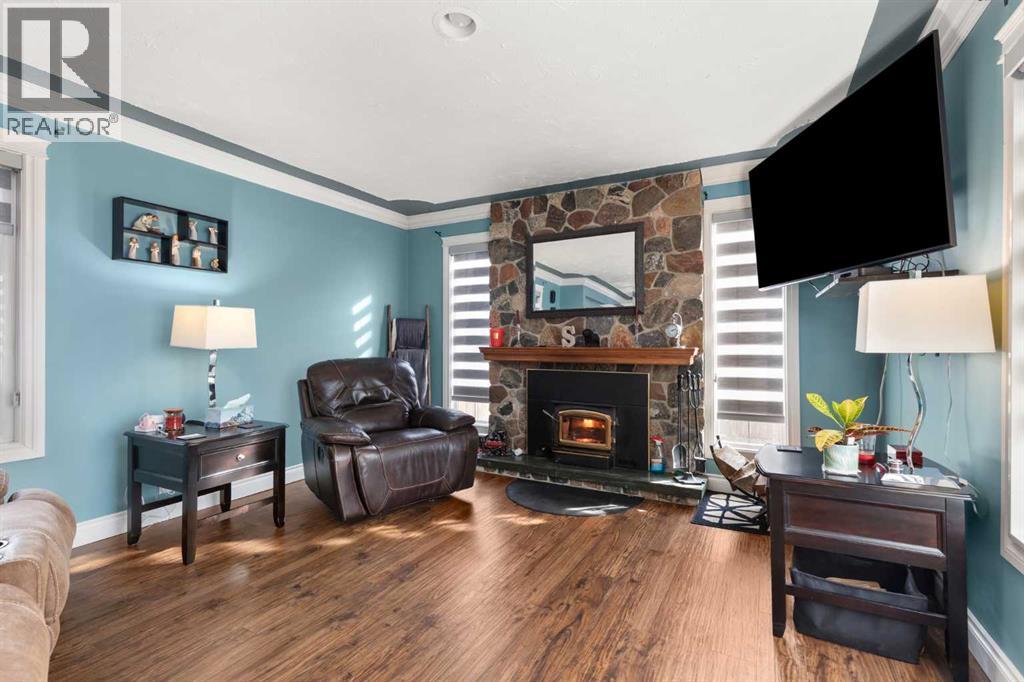 721 4 Avenue, Dunmore, Alberta  T1B 0J9 - Photo 7 - A2285241