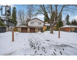 324 WOODWORTH Drive W, Ancaster, Ontario