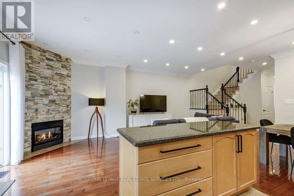 4069 Kilmer Drive, Burlington, Ontario  L7M 5A6 - Photo 18 - W12959704