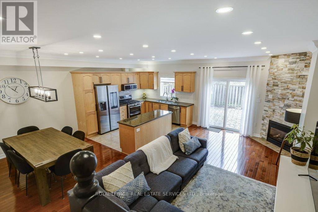 4069 Kilmer Drive, Burlington, Ontario  L7M 5A6 - Photo 21 - W12959704