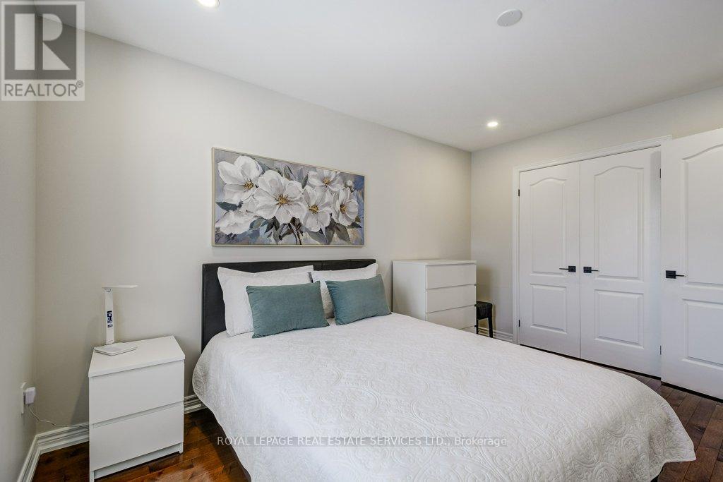 4069 Kilmer Drive, Burlington, Ontario  L7M 5A6 - Photo 24 - W12959704