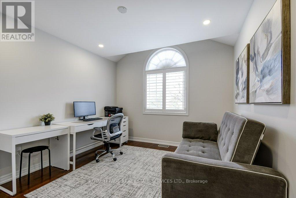 4069 Kilmer Drive, Burlington, Ontario  L7M 5A6 - Photo 25 - W12959704