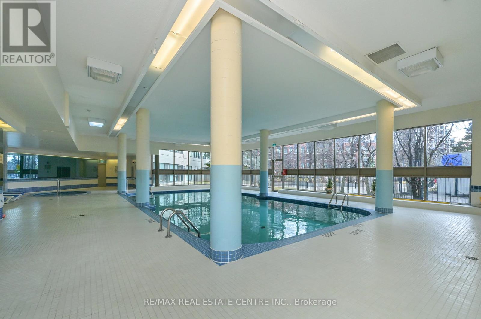 #609 - 330 Rathburn Road W, Mississauga, Ontario L5B 3Y1 - Photo 35 - W12959750